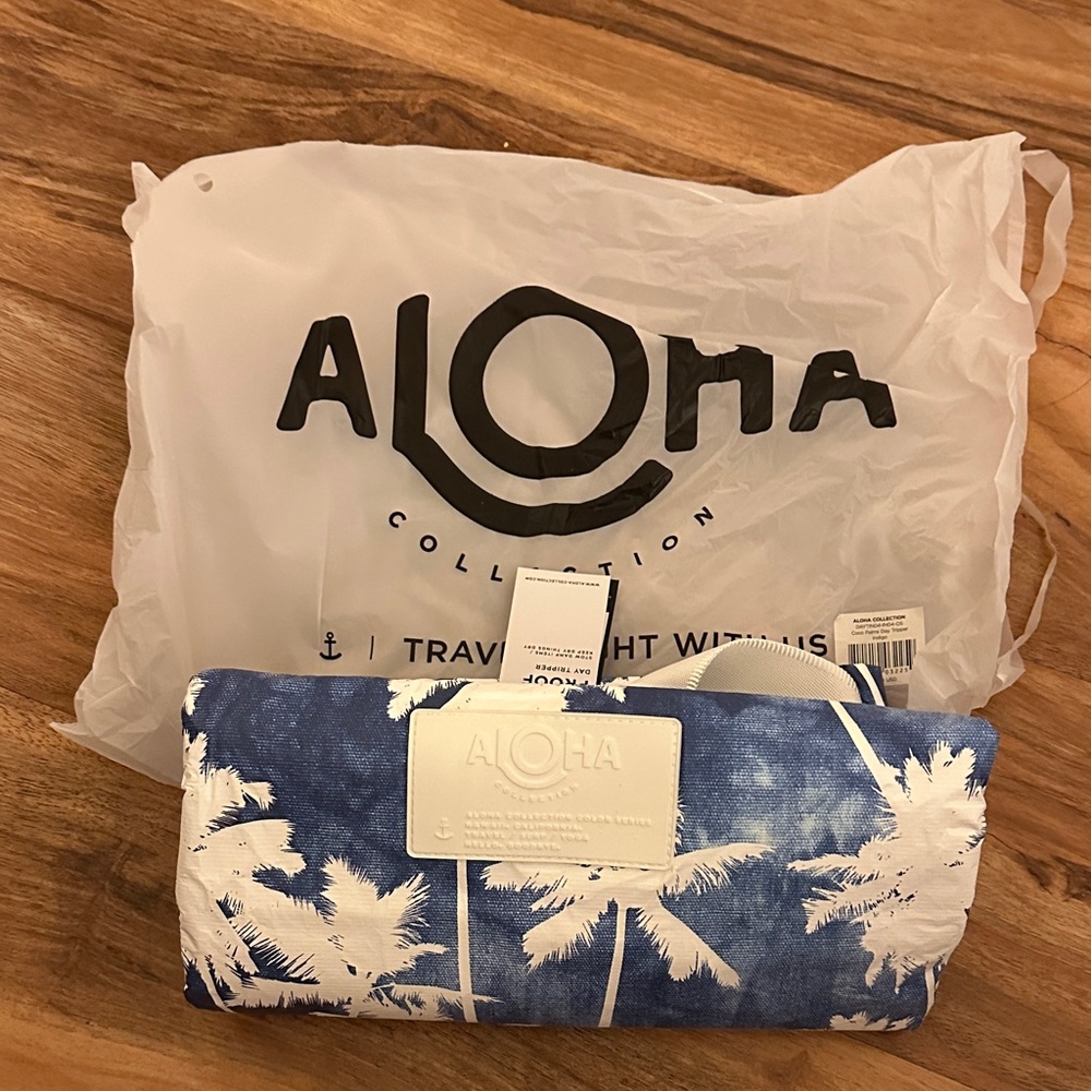 ALOHA Collection Coco Palm Tote